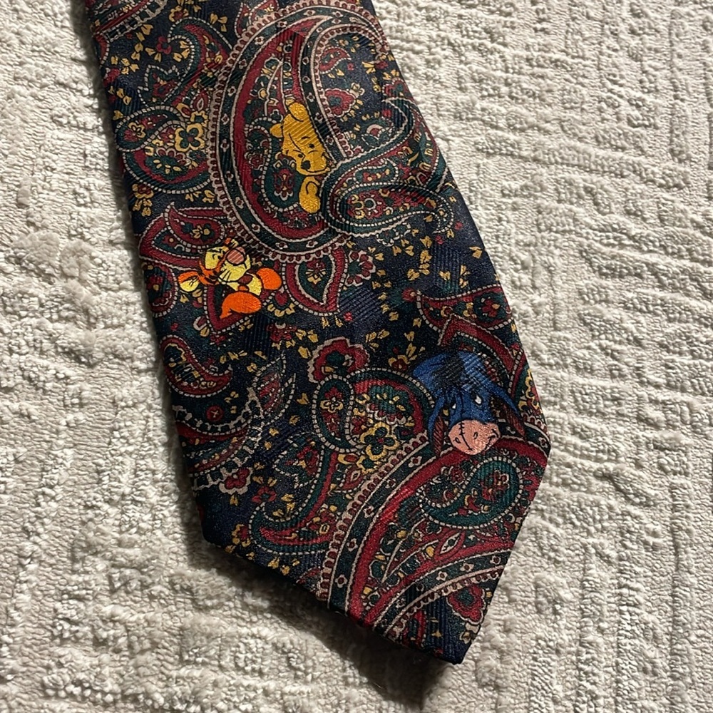 Vintage Winnie the Pooh Disney Tie / Made in Korea
